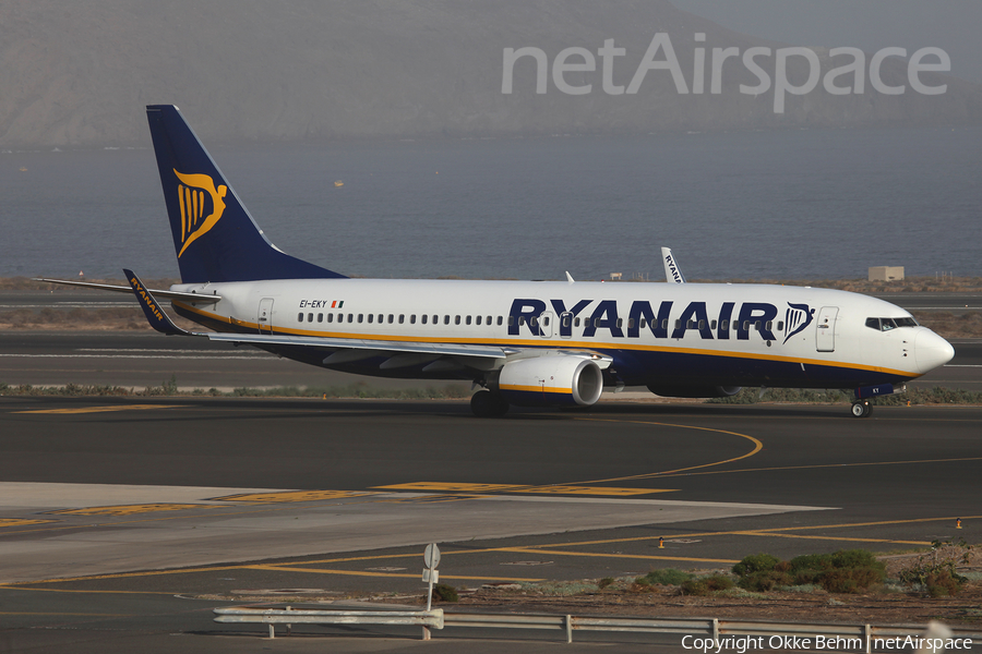 Ryanair Boeing 737-8AS (EI-EKY) | Photo 162991