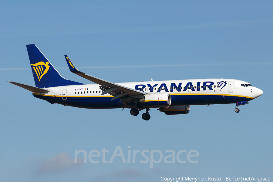 Ryanair Boeing 737-8AS (EI-EKZ) | Photo 405053