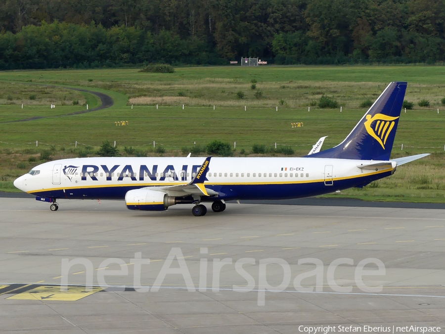 Ryanair Boeing 737-8AS (EI-EKZ) | Photo 592063