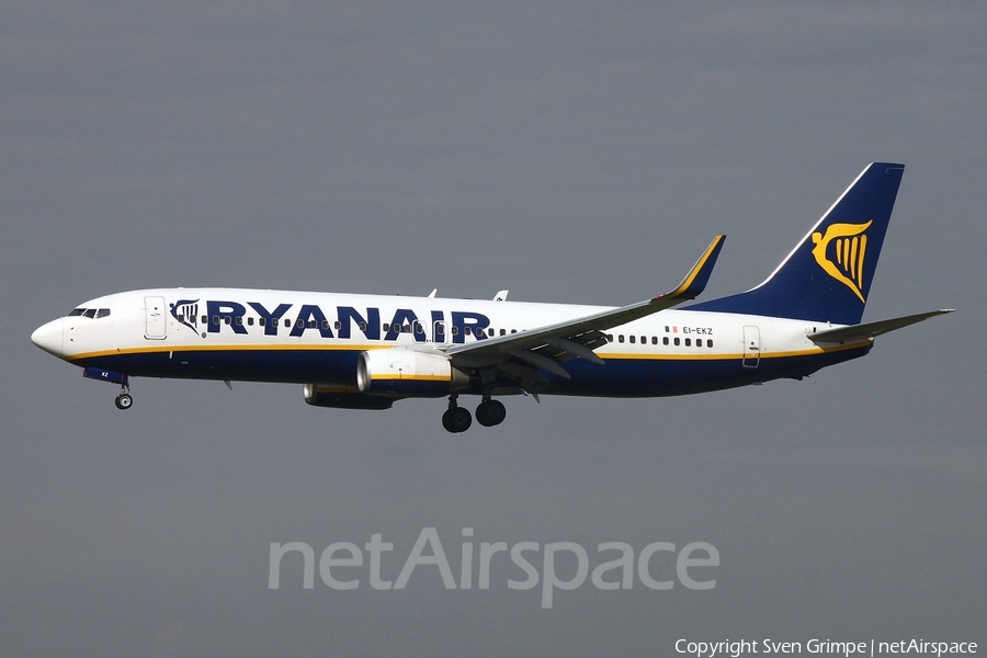 Ryanair Boeing 737-8AS (EI-EKZ) | Photo 188788