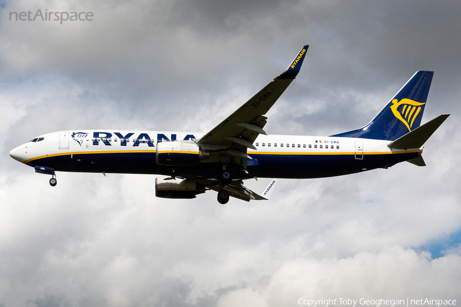 Ryanair Boeing 737-8AS (EI-EMA) | Photo 397673
