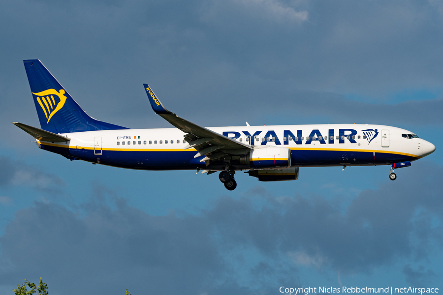 Ryanair Boeing 737-8AS (EI-EMA) | Photo 456718
