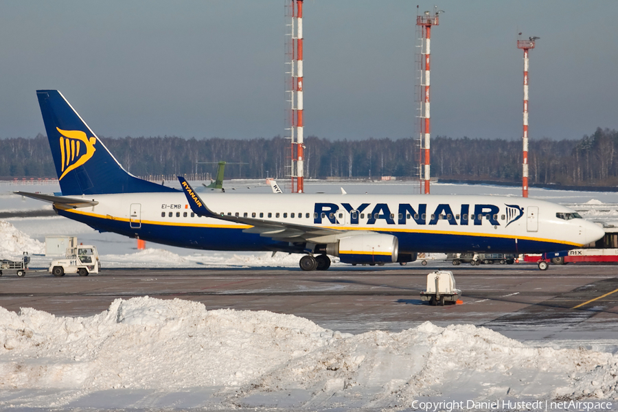 Ryanair Boeing 737-8AS (EI-EMB) | Photo 542901