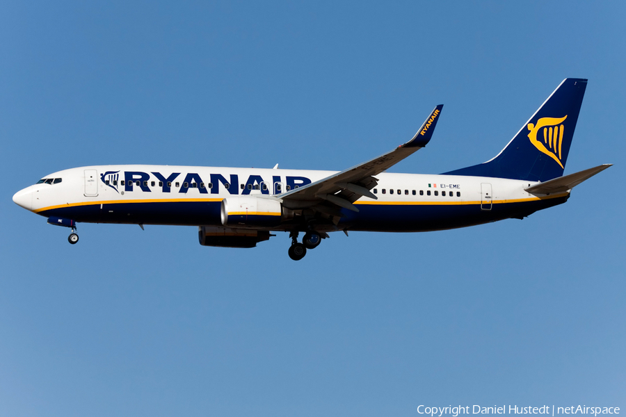 Ryanair Boeing 737-8AS (EI-EME) | Photo 631838