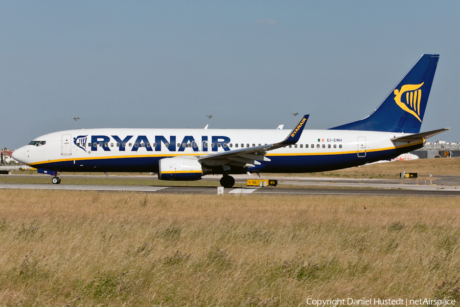 Ryanair Boeing 737-8AS (EI-EMH) | Photo 506877