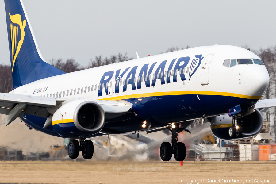 Ryanair Boeing 737-8AS (EI-EMK) | Photo 148888