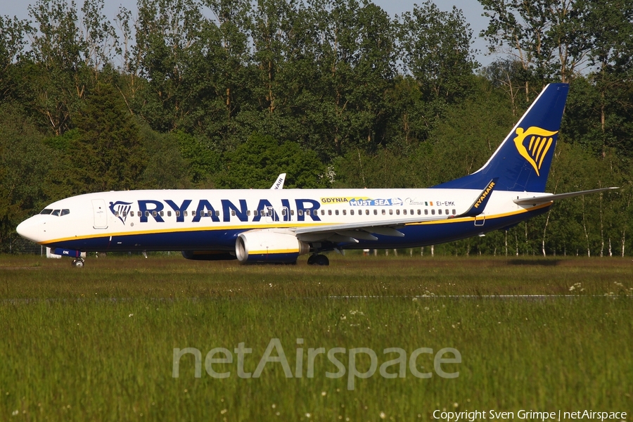 Ryanair Boeing 737-8AS (EI-EMK) | Photo 451245