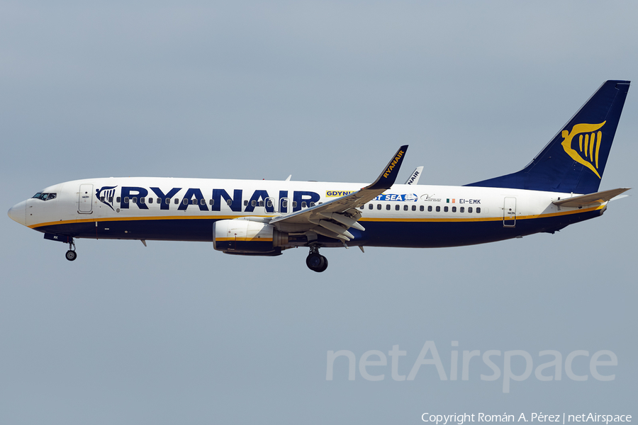 Ryanair Boeing 737-8AS (EI-EMK) | Photo 498013