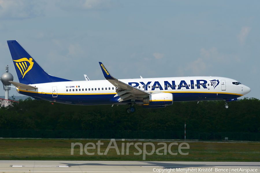 Ryanair Boeing 737-8AS (EI-EMM) | Photo 405075
