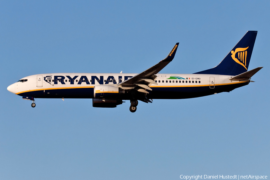 Ryanair Boeing 737-8AS (EI-EMO) | Photo 631839