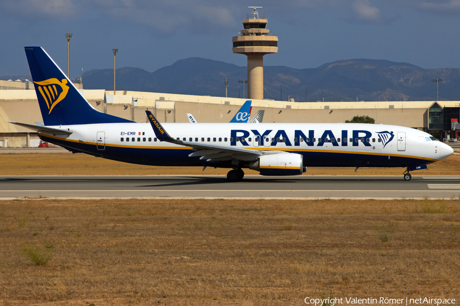 Ryanair Boeing 737-8AS (EI-EMR) | Photo 520349