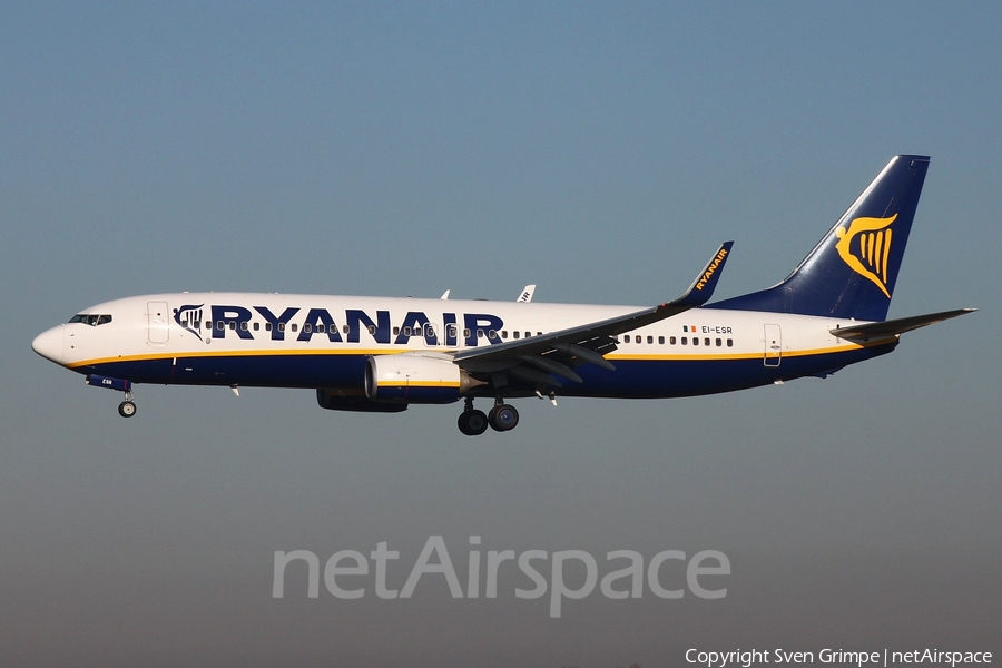 Ryanair Boeing 737-8AS (EI-ESR) | Photo 99446