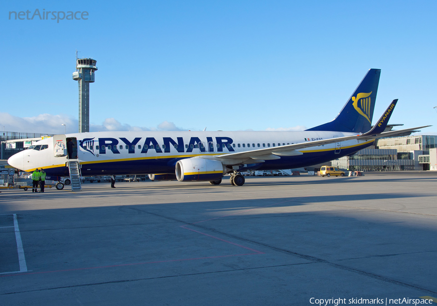 Ryanair Boeing 737-8AS (EI-EST) | Photo 132506
