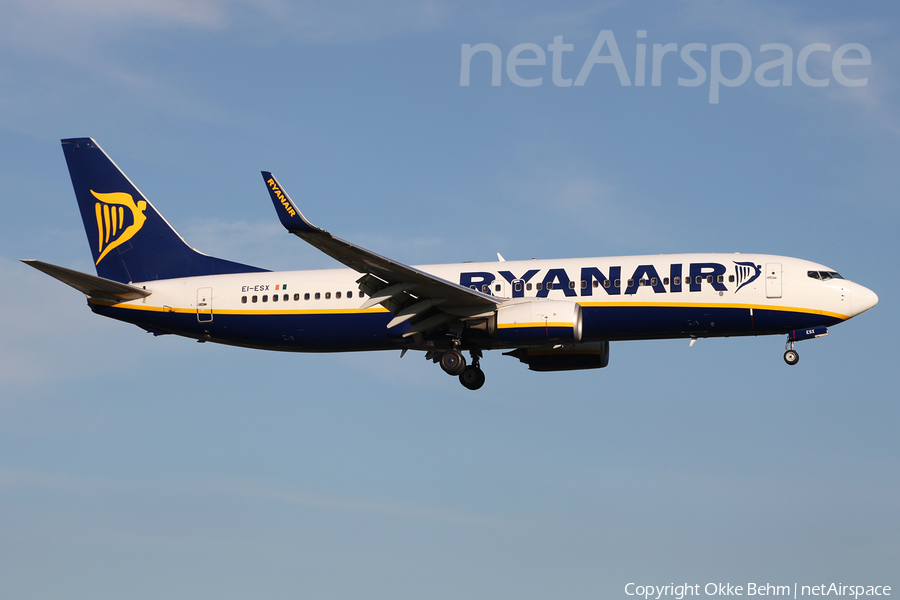 Ryanair Boeing 737-8AS (EI-ESX) | Photo 206601