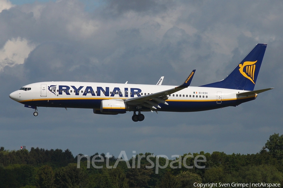 Ryanair Boeing 737-8AS (EI-ESX) | Photo 77499