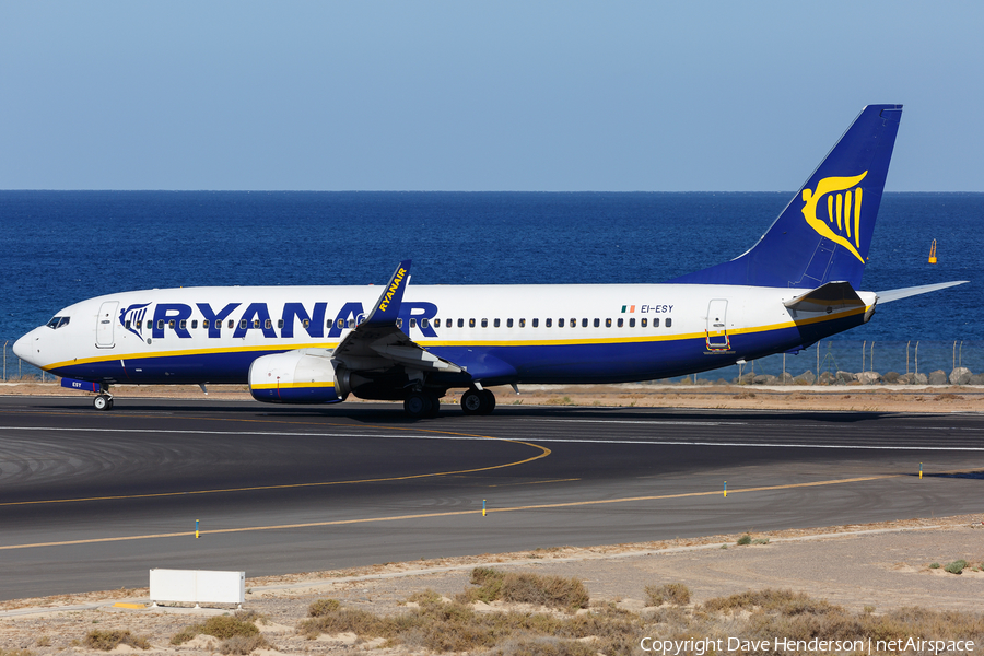 Ryanair Boeing 737-8AS (EI-ESY) | Photo 184273