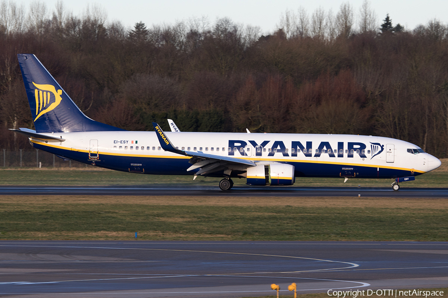 Ryanair Boeing 737-8AS (EI-ESY) | Photo 209123