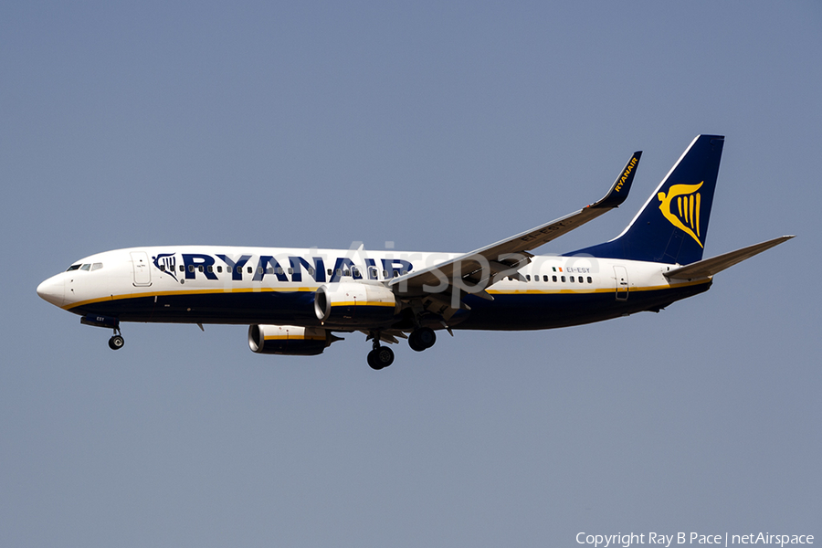 Ryanair Boeing 737-8AS (EI-ESY) | Photo 114858