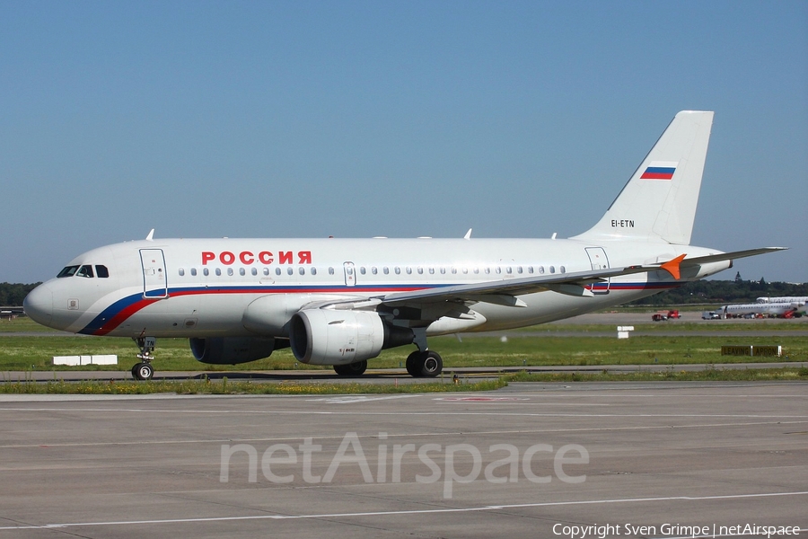 Rossiya - Russian Airlines Airbus A319-111 (EI-ETN) | Photo 30906