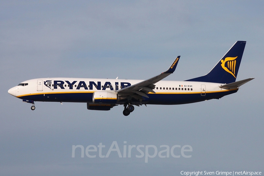 Ryanair Boeing 737-8AS (EI-EVC) | Photo 170126