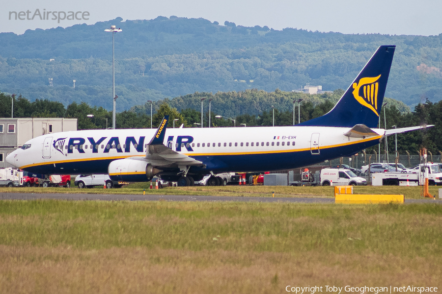 Ryanair Boeing 737-8AS (EI-EVH) | Photo 391001
