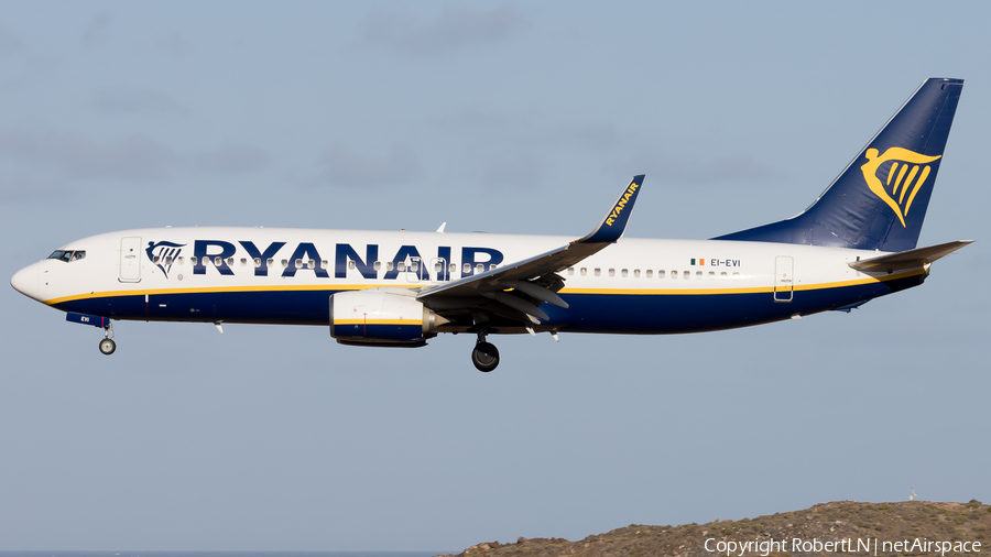Ryanair Boeing 737-8AS (EI-EVI) | Photo 597385