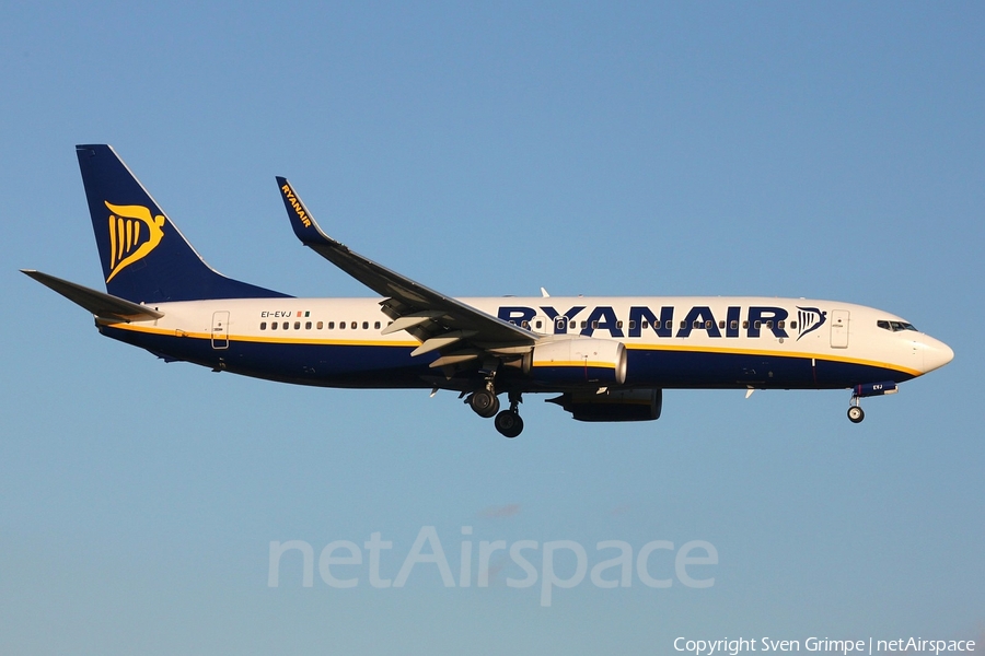 Ryanair Boeing 737-8AS (EI-EVJ) | Photo 164793