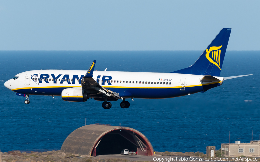 Ryanair Boeing 737-8AS (EI-EVJ) | Photo 336259