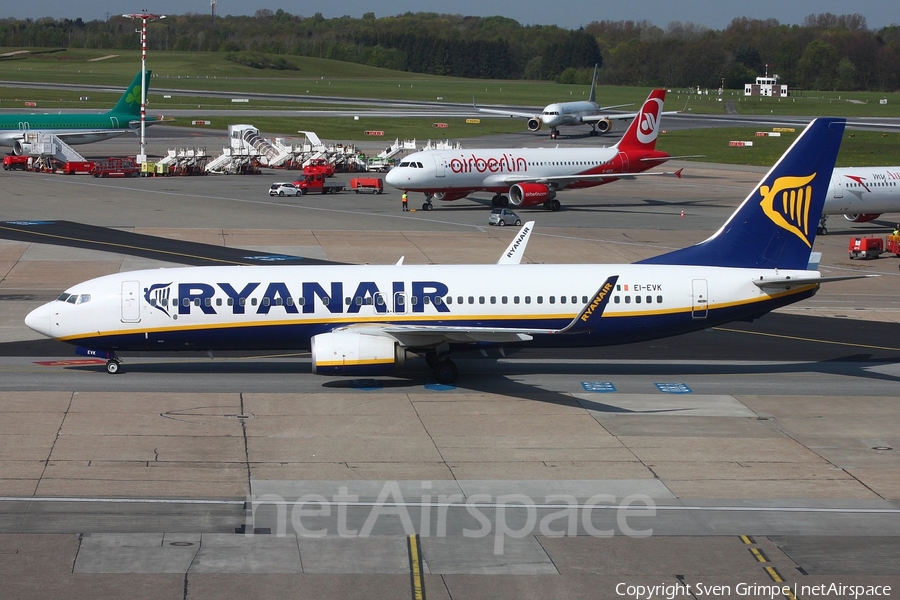 Ryanair Boeing 737-8AS (EI-EVK) | Photo 107681