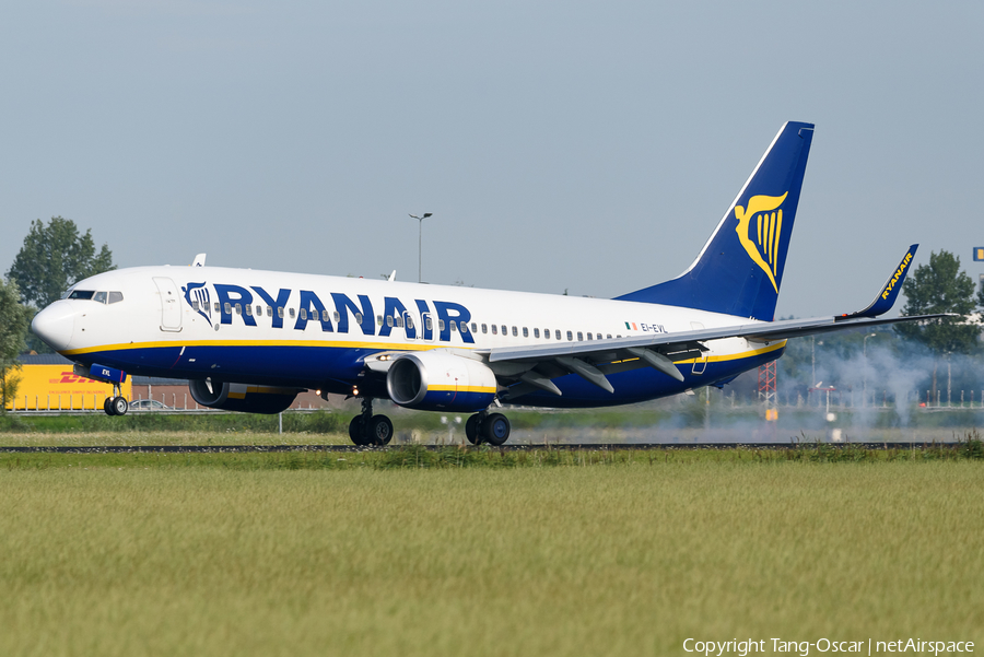 Ryanair Boeing 737-8AS (EI-EVL) | Photo 568662
