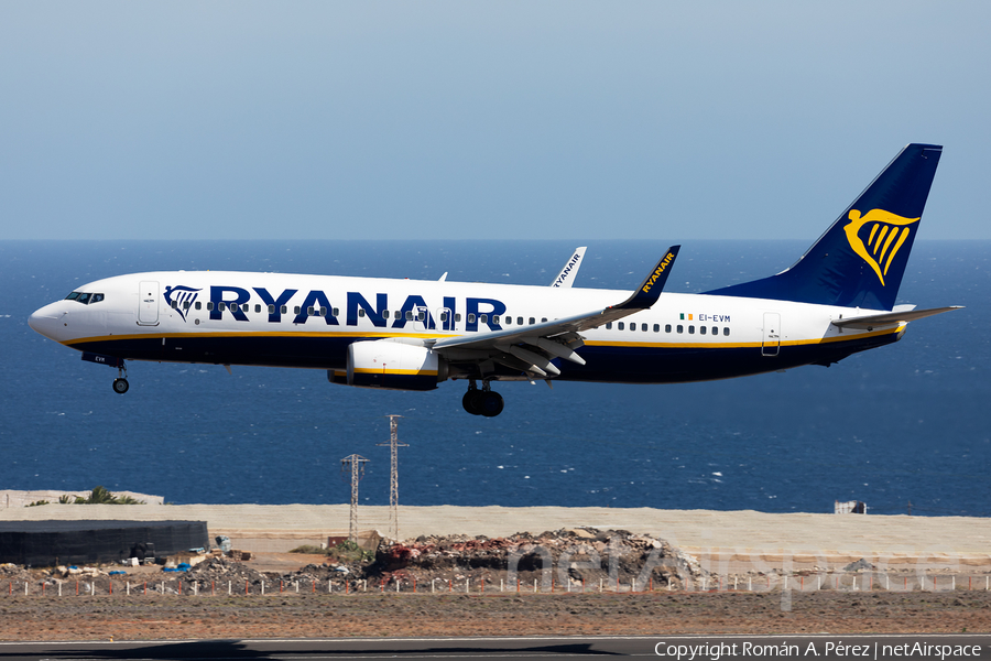 Ryanair Boeing 737-8AS (EI-EVM) | Photo 450788