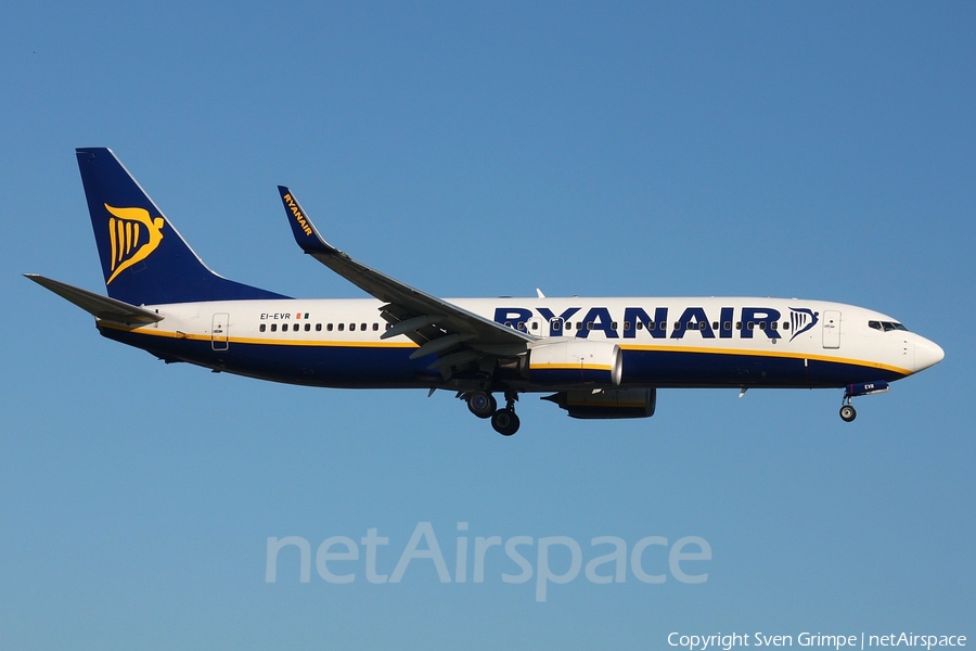 Ryanair Boeing 737-8AS (EI-EVR) | Photo 165676