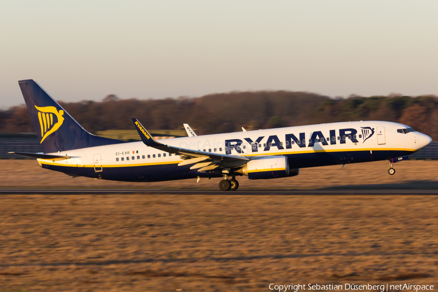 Ryanair Boeing 737-8AS (EI-EVR) | Photo 136826