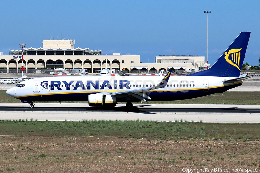 Ryanair Boeing 737-8AS (EI-EVT) | Photo 305366