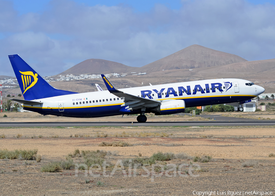 Ryanair Boeing 737-8AS (EI-EVW) | Photo 321101