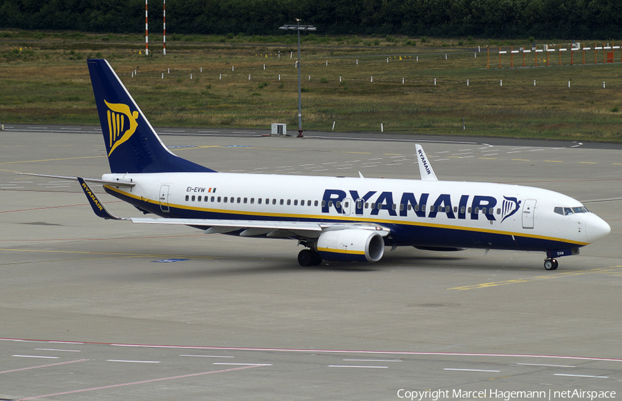 Ryanair Boeing 737-8AS (EI-EVW) | Photo 129446