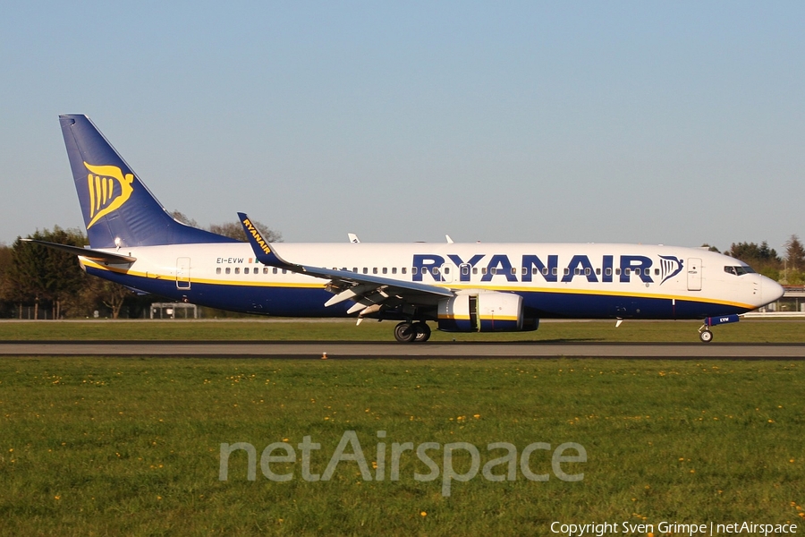 Ryanair Boeing 737-8AS (EI-EVW) | Photo 315775