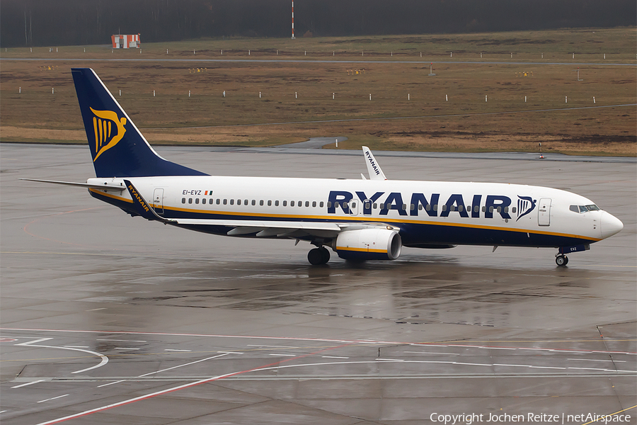 Ryanair Boeing 737-8AS (EI-EVZ) | Photo 101059