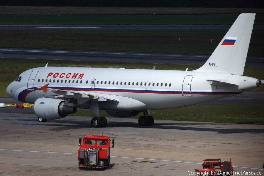 Rossiya - Russian Airlines Airbus A319-111 (EI-EYL) | Photo 113980