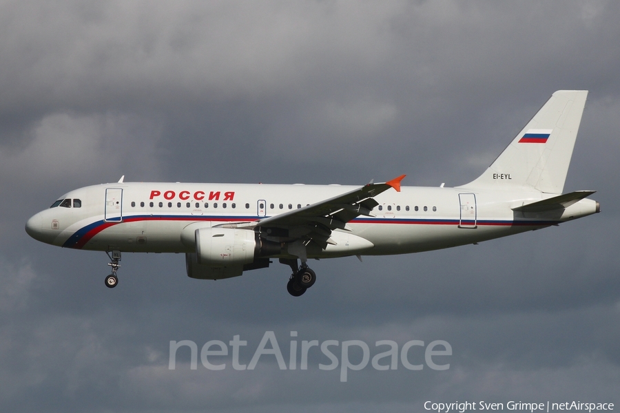 Rossiya - Russian Airlines Airbus A319-111 (EI-EYL) | Photo 446970