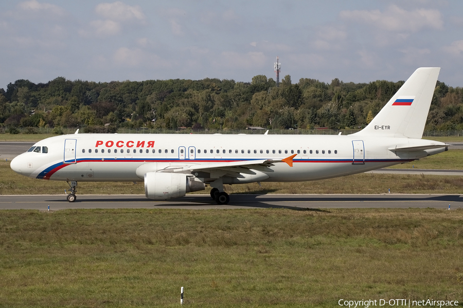 Rossiya - Russian Airlines Airbus A320-214 (EI-EYR) | Photo 452441
