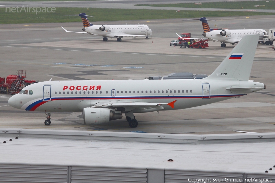 Rossiya - Russian Airlines Airbus A319-112 (EI-EZC) | Photo 33641