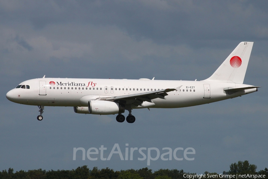 Meridiana Airbus A320-232 (EI-EZT) | Photo 11831