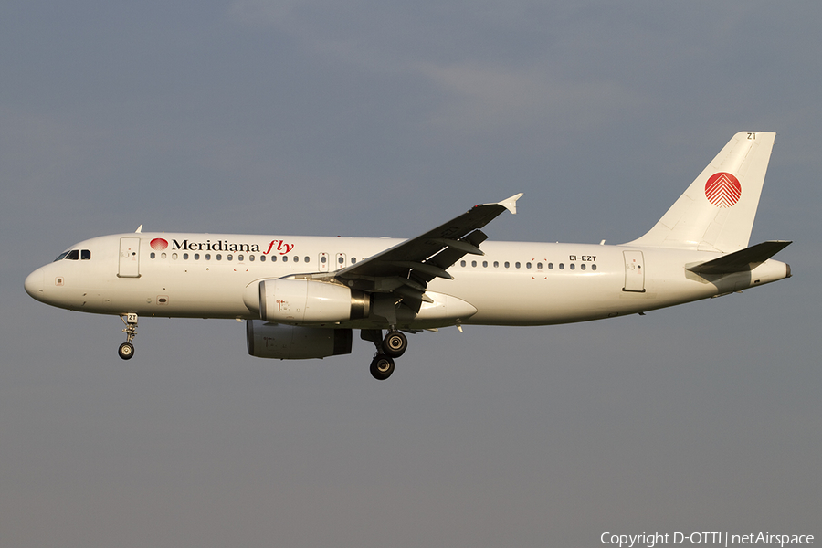 Meridiana Fly Airbus A320-232 (EI-EZT) | Photo 393860