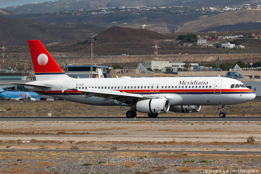 Meridiana Airbus A320-232 (EI-EZT) | Photo 316188