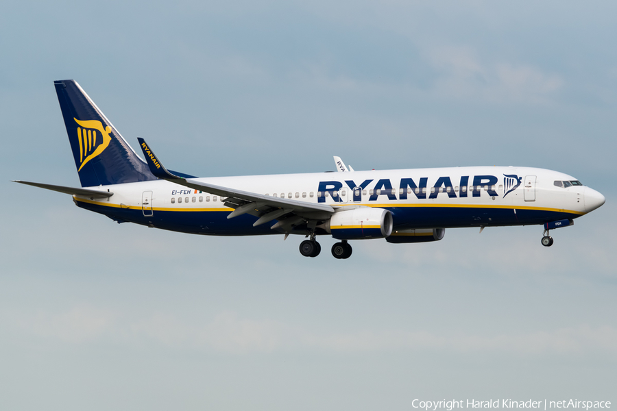 Ryanair Boeing 737-8AS (EI-FEH) | Photo 346085