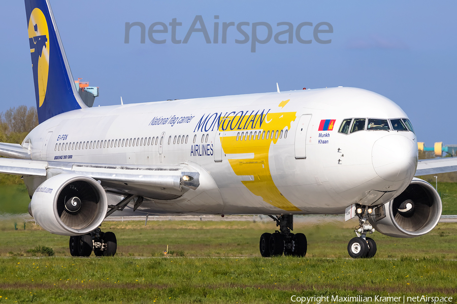 MIAT Mongolian Airlines Boeing 767-3BG(ER) (EI-FGN) | Photo 385888