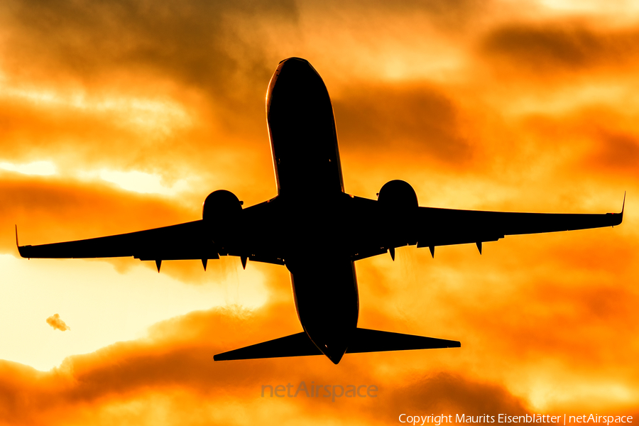 Norwegian Air International Boeing 737-8JP (EI-FHS) | Photo 128884