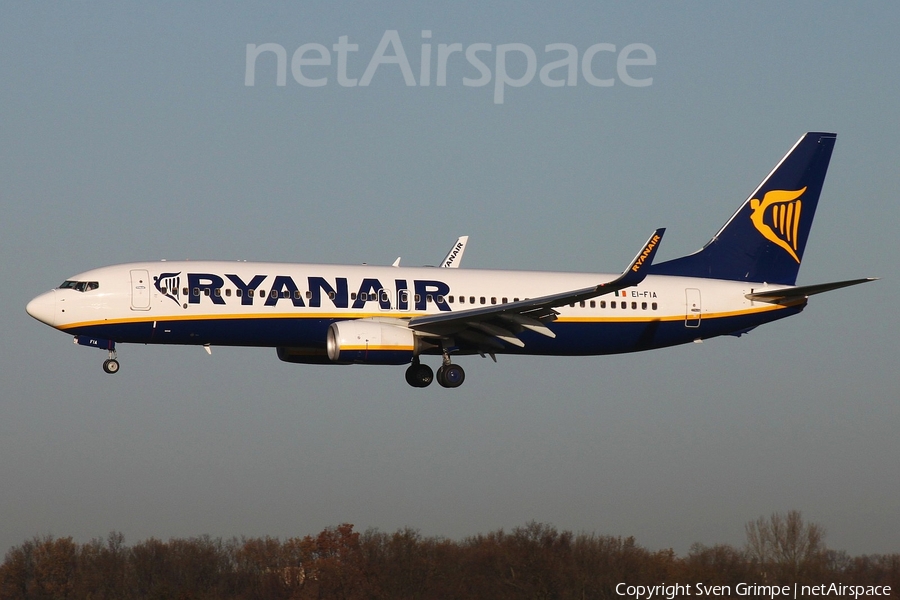 Ryanair Boeing 737-8AS (EI-FIA) | Photo 91914