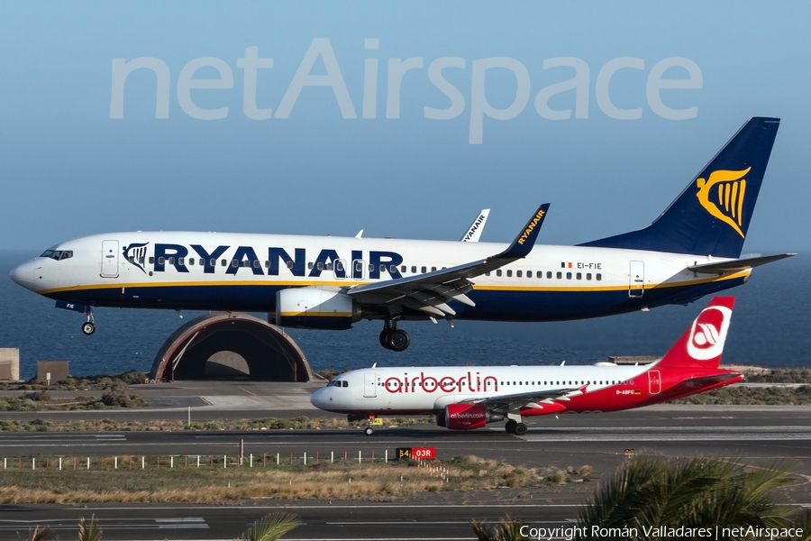 Ryanair Boeing 737-8AS (EI-FIE) | Photo 338097